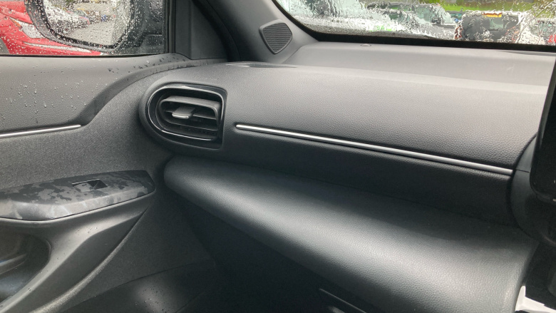 Toyota Yaris Cross 1.5 Hybrid Design 5dr CVT Hybrid Estate